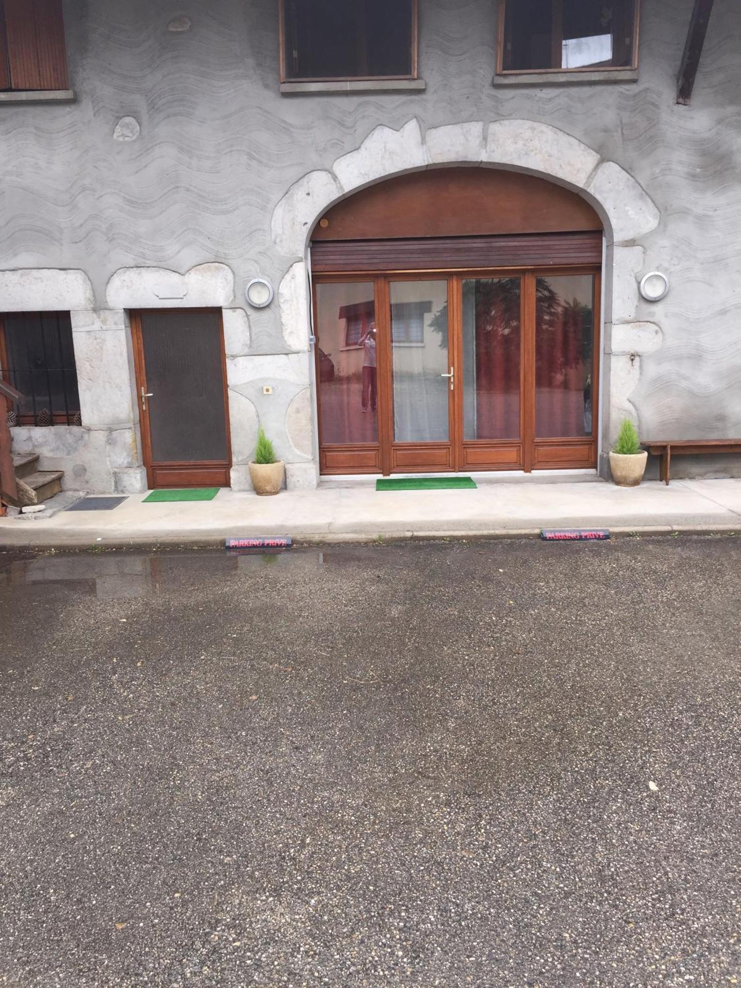 Chambres En Collocation Charvonnex Buitenkant foto